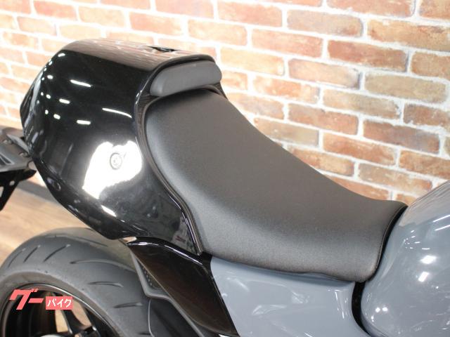 xsr900gp XSR900GP シート　カウル ワイズギア YAMHA XSR900GP シートカウル ブラック Q5K-YSK-147