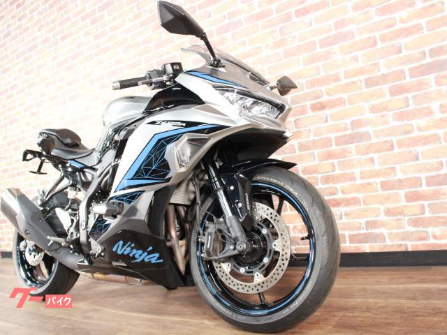 カワサキ Ninja ZX－25R SE ABS ETC アクティブ
