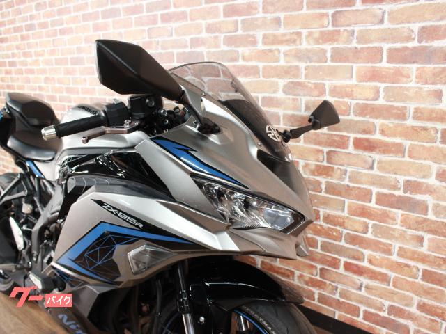 カワサキ Ninja ZX－25R SE ABS ETC アクティブ