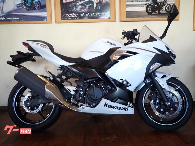 Ninja 400 ETC2.0・USB電源・スマホホルダー・グリップヒーター・スライダーガード