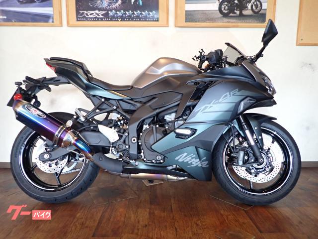 Ｎｉｎｊａ　ＺＸ−４Ｒ　ＳＥ　ＢＥＥＴサイレンサー・ドラレコ・ＥＴＣ２．０車載器・ＵＳＢ電源・スマホホルダー