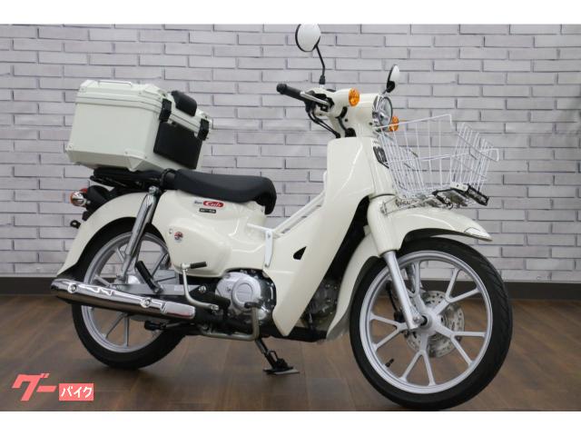 スーパーカブ１１０　２０２５年モデル　ワンオーナー　フロントバスケットフォグ付　センターキャリア　リアボックス　ローシート　等