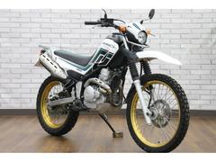 ヤマハ　セロー２５０　ＳＰ忠雄パワーボックス　パフォーマンスダンパー　リアキャリア　可倒ミラー