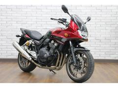 ホンダ　ＣＢ４００Ｓｕｐｅｒ　Ｆｏｕｒ　ＶＴＥＣ　Ｒｅｖｏ　ＡＢＳ　２０１５年モデル　ＥＴＣ　グリップヒーター　ＥＴＣ　エンジンガード等