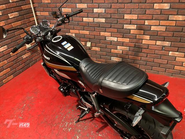 カワサキ Z900RS 黒玉虫カラー タンクエンブレム改|ビー カワサキ Z900RS 黒玉虫カラー タンクエンブレム改|ビー
