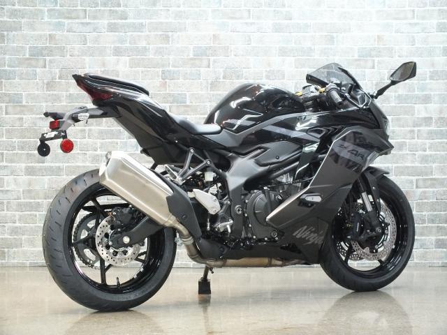 カワサキ Ninja ZX－4R SE 2026年モデル 新車｜ビー