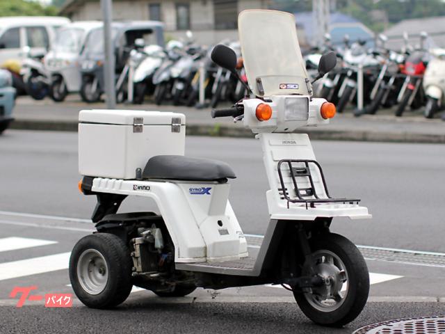 ジャイロＸスタンダード　４サイクルエンジン　インジェクションモデル　リアボックス付