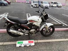 ヤマハ　ＹＢＲ１２５　保険１年付き　キャブ車　セル付き　４スト　ＭＴ　ホワイト