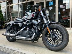 ＨＡＲＬＥＹ−ＤＡＶＩＤＳＯＮ　ＸＬ１２００Ｘ　フォーティエイト　２０２０年モデル　ＥＴＣサドルバッグ　エンジンガード　エボリューションエンジン