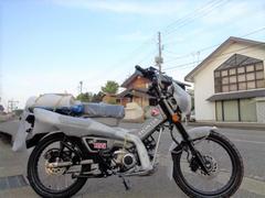 ホンダ　ＣＴ１２５ハンターカブ　マットアーマードシルバーメタリック　新車