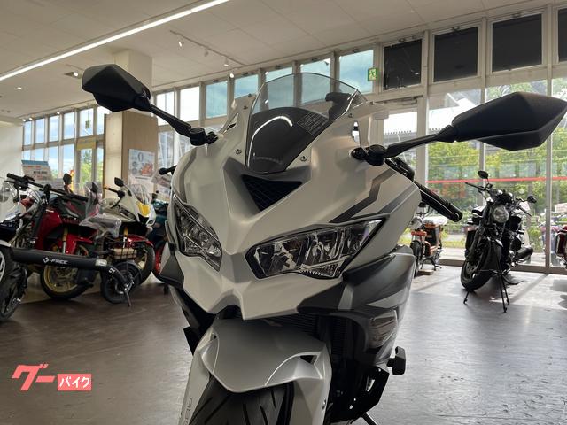 王者5000 KAWASAKI Ninja ZX-25R (メタリックスパークブラック) - AOSHIMA