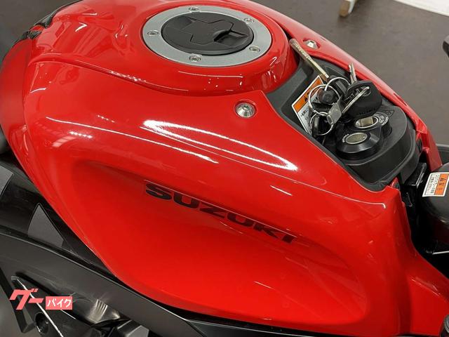 スズキ GSX－R125 フェンダーレス マルチバー USB電源