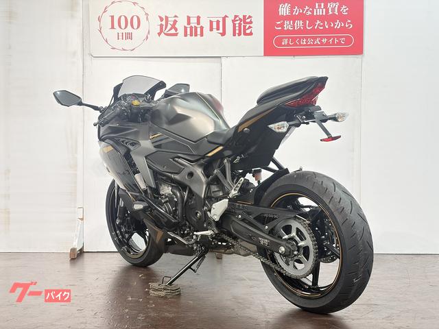 カワサキ Ninja ZX－25R SE ヨシムラ製レース用マフラー