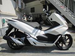 ホンダ　ＰＣＸ　ＪＦ８１型　ホワイト