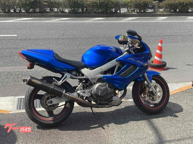 ホンダ ＶＴＲ１０００Ｆ 後期型 社外マフラー／コワースバックステップ／カラーチェーン｜ＥＸＣＥＳＳ ＰＯＷＥＲ  ＫＯＹＯ｜新車・中古バイクなら【グーバイク】