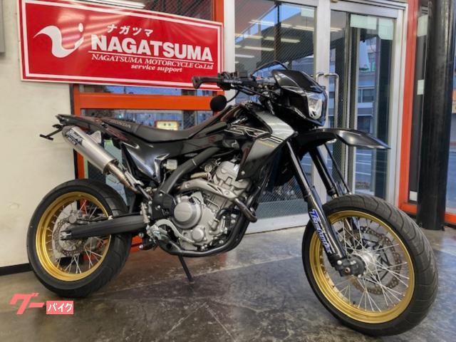 ＣＲＦ２５０Ｍ　２０１４年モデル　２．０ＥＴＣ　前後サス　フルエキマフラー　前後フェンダー　ＵＳＢ　ウィンカー他改多　フルカスタム