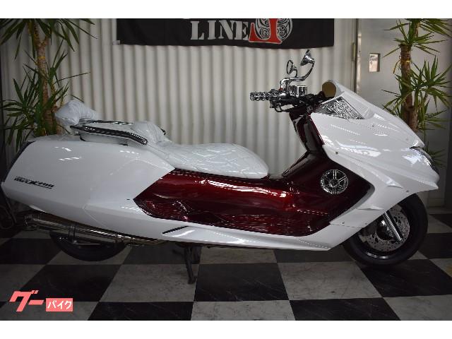 ヤマハ マグザム ツートンカラー ledスピーカー2発 プロジェクターヘッドライト ledテール 改マフラー エナメルシート grand line 越谷店 新車 中古バイクなら グーバイク ヤマハ マグザム ツートンカラー ledスピーカー2発 プロジェクターヘッドライト ledテール 改マフラー エナメルシート grand line 越谷店 新車 中古バイクなら グーバイク