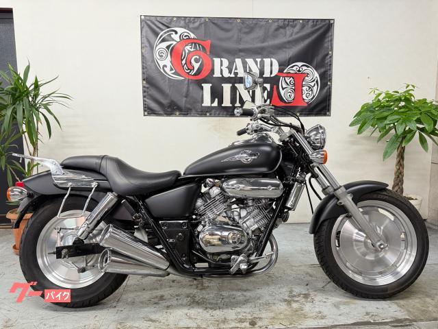Ｖ−ＴＷＩＮ　ＭＡＧＮＡ　Ｓ　ＬＥＤヘッドライト　シーシーバー　フル塗装　１９９５年式　２７馬力　マッドブラック