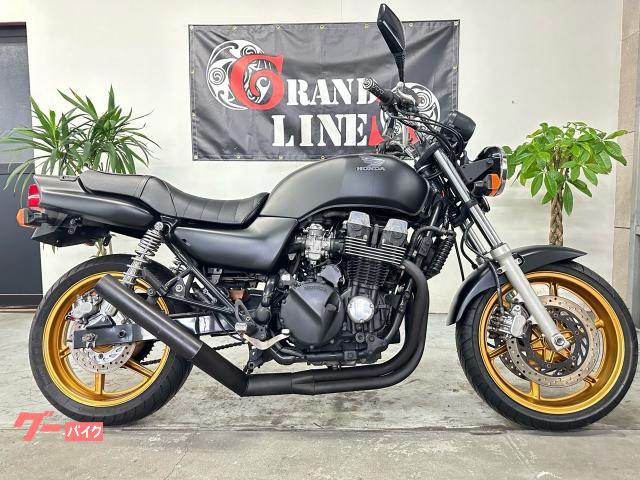 ＣＢ７５０　ゴールドホイール　ショート管マフラー　タイヤ前後新品　タックロールシート　オールペイント　マットブラック