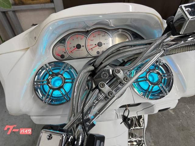 ヤマハ マジェスティC LED2スピーカー カーボンマフラー 下回り