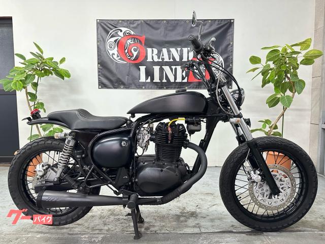 エストレヤＲＳ　前後タイヤ新品　社外アルミタンク　ソロシート　スーパートラップマフラー　マットブラックカスタム