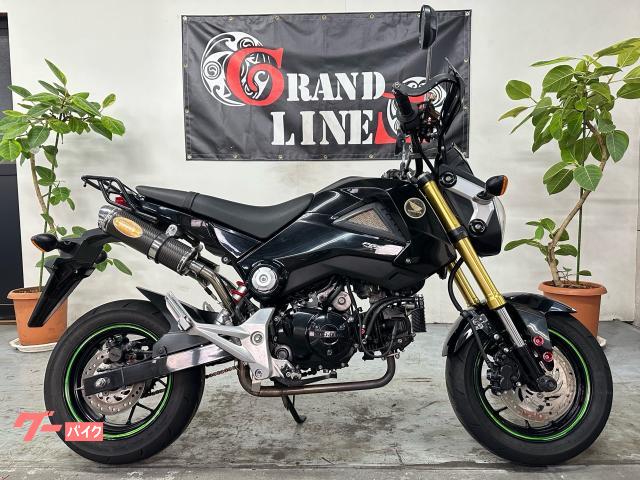 グロム　２０１３年式　社外２本出しマフラー　ハンドルカバー　社外レバー　ブレスバー付き　９．８馬力　ブラック