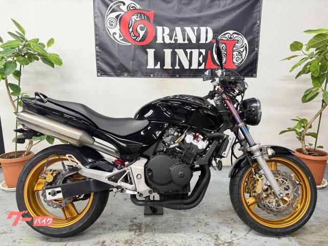 ＨＯＲＮＥＴ　ＬＥＤウインカー　フォグランプ　ゴールドホイール　フロントタイヤ新品　セパハン　２００６年式　フルブラック