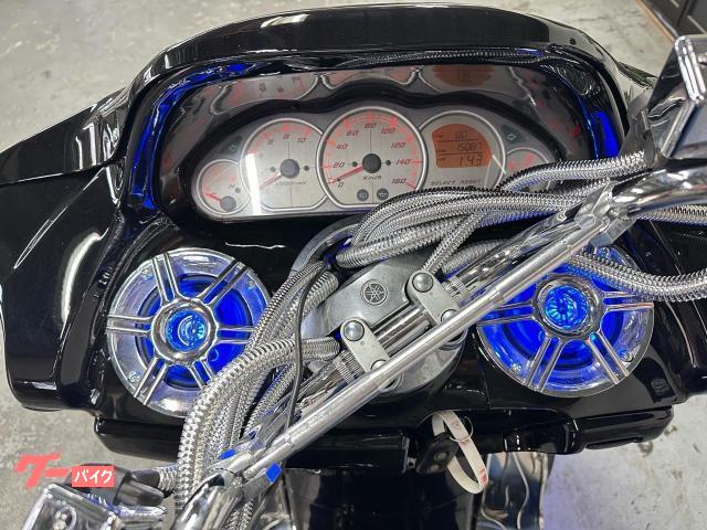 カチアゲツインマフラー‼︎【YAMAHA マジェスティ】スピーカー‼︎LED付き‼︎ ヤマハ マジェスティC LEDスピーカー2発 下回りレインボーLED