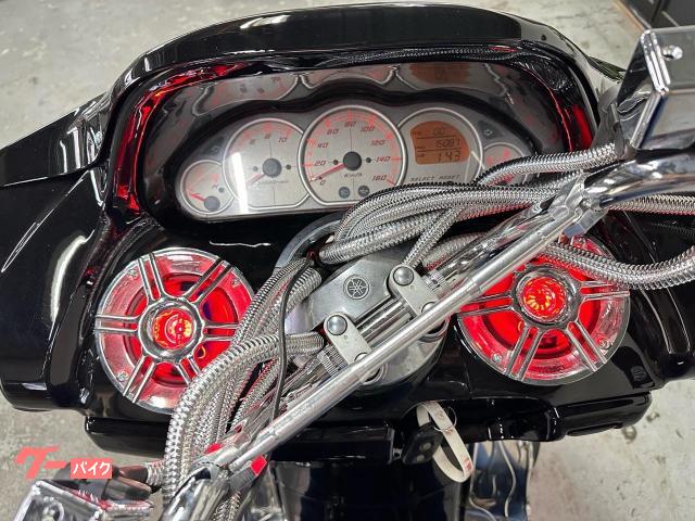 大幅値下げ！！【YAMAHA マジェスティ】LEDレインボー130P！ゲキラメピカピカ塗装！！ ヤマハ マジェスティC LEDスピーカー2発 下回りレインボーLED