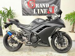 カワサキ　Ｎｉｎｊａ　２５０Ｌ　　社外マフラー　フル塗装　２０１３年式　３１馬力　マッドブラック