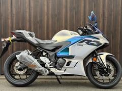 ヤマハ　ＹＺＦ−Ｒ３　２０２５年モデル　希少カラー