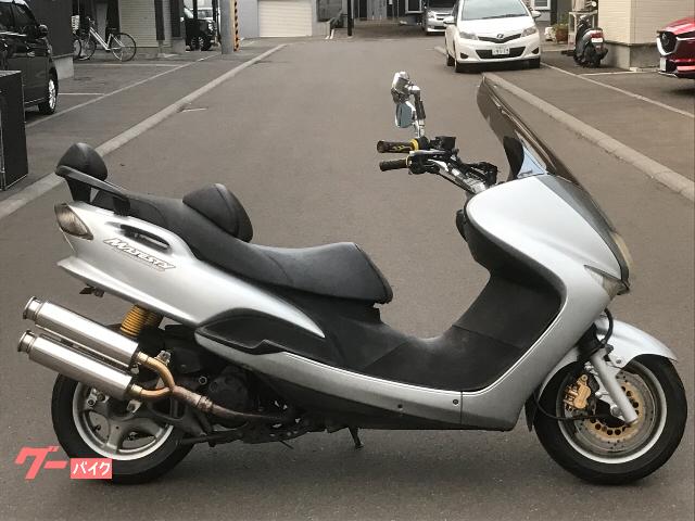 ヤマハ マジェスティ１２５ バックレスト バーハン仕様 デュアルマフラー｜Ｂｉｋｅ Ｓｈｏｐ Ｒｏｍａ－ＭＣ  美香保店｜新車・中古バイクなら【グーバイク】