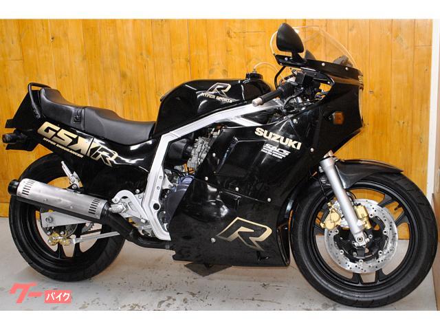 ＧＳＸ−Ｒ７５０・ＧＲ７１Ｇ・ブラック・前後タイヤ新品交換他各部整備２年車検／一か月又は１０００ｋｍ保証付き