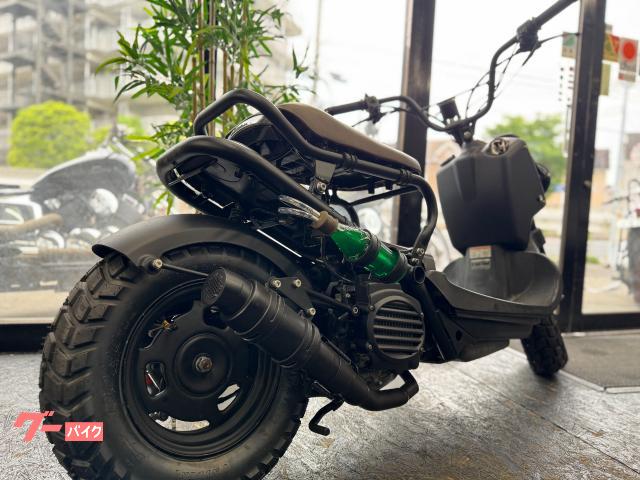 ズーマー　マッドブラックペイント　マイクロＬＥＤウィンカー　ウィンカー一体型ＬＥＤテール　ガソリンメーター装備　タイヤ新品