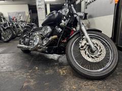 ヤマハ　ドラッグスター４００　タックロールシート　フラットフェンダー　シーシーバー　マッドブラックフルカスタム