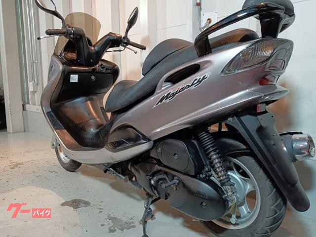 ヤマハ マジェスティ125 バッテリー プラグ エンジンオイル新品 4