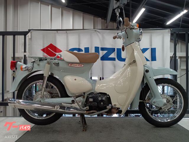 リトルカブ　バッテリー　点火プラグ　エンジンオイル新品　セル付き　４速ミッション