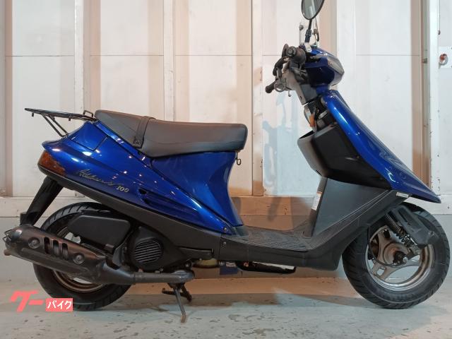 アドレスＶ１００　バッテリー　プラグ　ベルト　シート新品　ＣＥ１１Ａ最終型