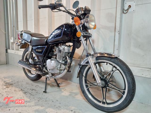 スズキ GN125H バッテリー 点火プラグ エンジンオイル新品 縦型