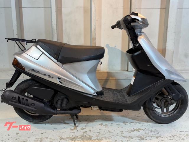 アドレスV100 バッテリー 点火プラグ ドライブベルト ウェイトローラー新品 2サイクル 100ccエンジン
