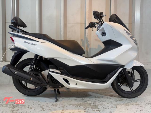 ＰＣＸ　バッテリー　点火プラグ　エンジンオイル　ドライブベルト新品　バックレスト付き