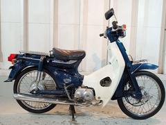 ホンダ　スーパーカブ５０カスタム　バッテリー　プラグ　オイル新品　４速　セル付き