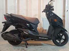 スズキ　アヴェニス１２５　ＳＥＰエンジン　最新モデル　前後ＬＥＤライト