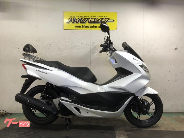 ＰＣＸ　２０１５年モデル　ＬＥＤヘッドライト　バックレスト　純正キー２本