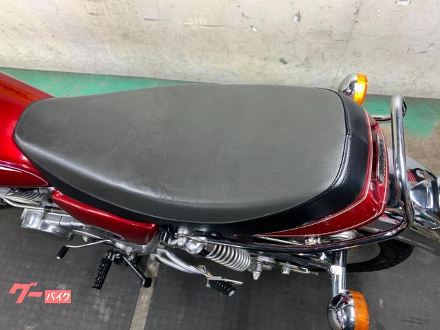 YAMAHA SR400 RH01J 2005 ダルレッドメタリック　キャブ SR400 RH01J Red Reference Video - YouTube