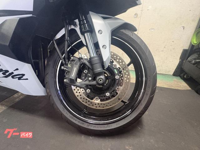 カワサキ ニンジャZX－4R 2025年モデル ZX400P型 ワン