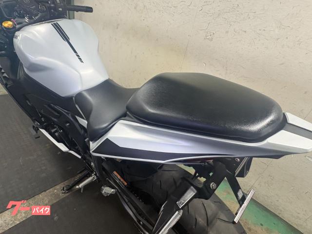 カワサキ ニンジャZX－4R 2025年モデル ZX400P型 ワン