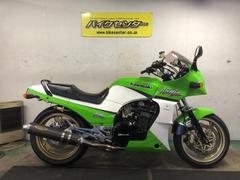 カワサキ　ＧＰＺ９００Ｒ　　Ａ１１　ブレンボキャリパー　オーリンズ別体タンク付リアショック等