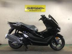 ホンダ　ＰＣＸ１６０　国内最新モデル　パールマゼラニックブラック　メーカー保証２年