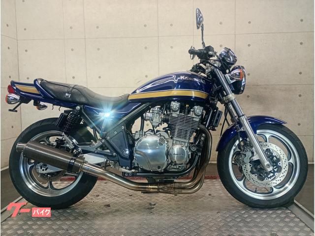 ＺＥＰＨＹＲ１１００　１９９９年モデル　ＺＲＴ１０Ａ　空冷４気筒エンジン　キャブ車　フルエキマフラー　フェンレス　４０７９２
